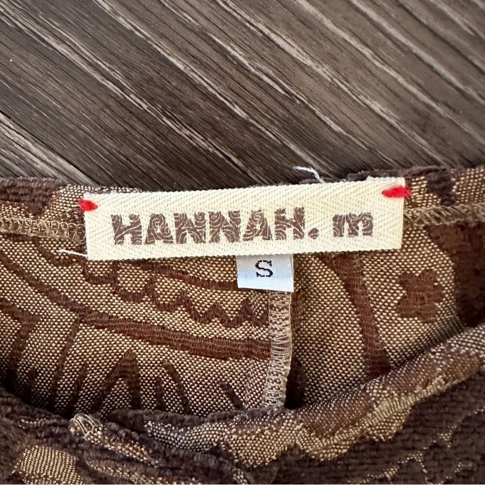 Hannah. M Jacket - Picture 5 of 10